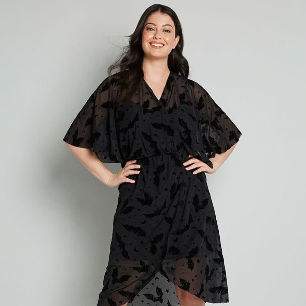 Modcloth Dramatic Depths Velvet Dress with Bat Mesh Overlay - NWT- Small